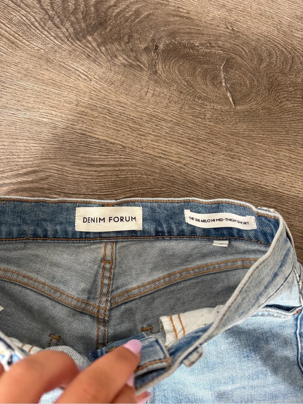 Light Wash Denim Cutoff Shorts - demin